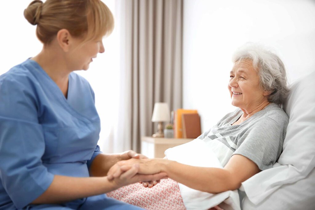 advantages-and-disadvantages-of-domiciliary-care-leaf-complex-care